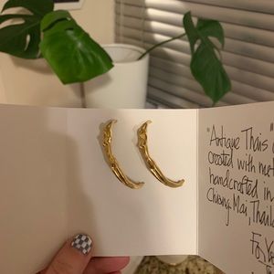 [NINA BERENATO] goddess earrings ✨